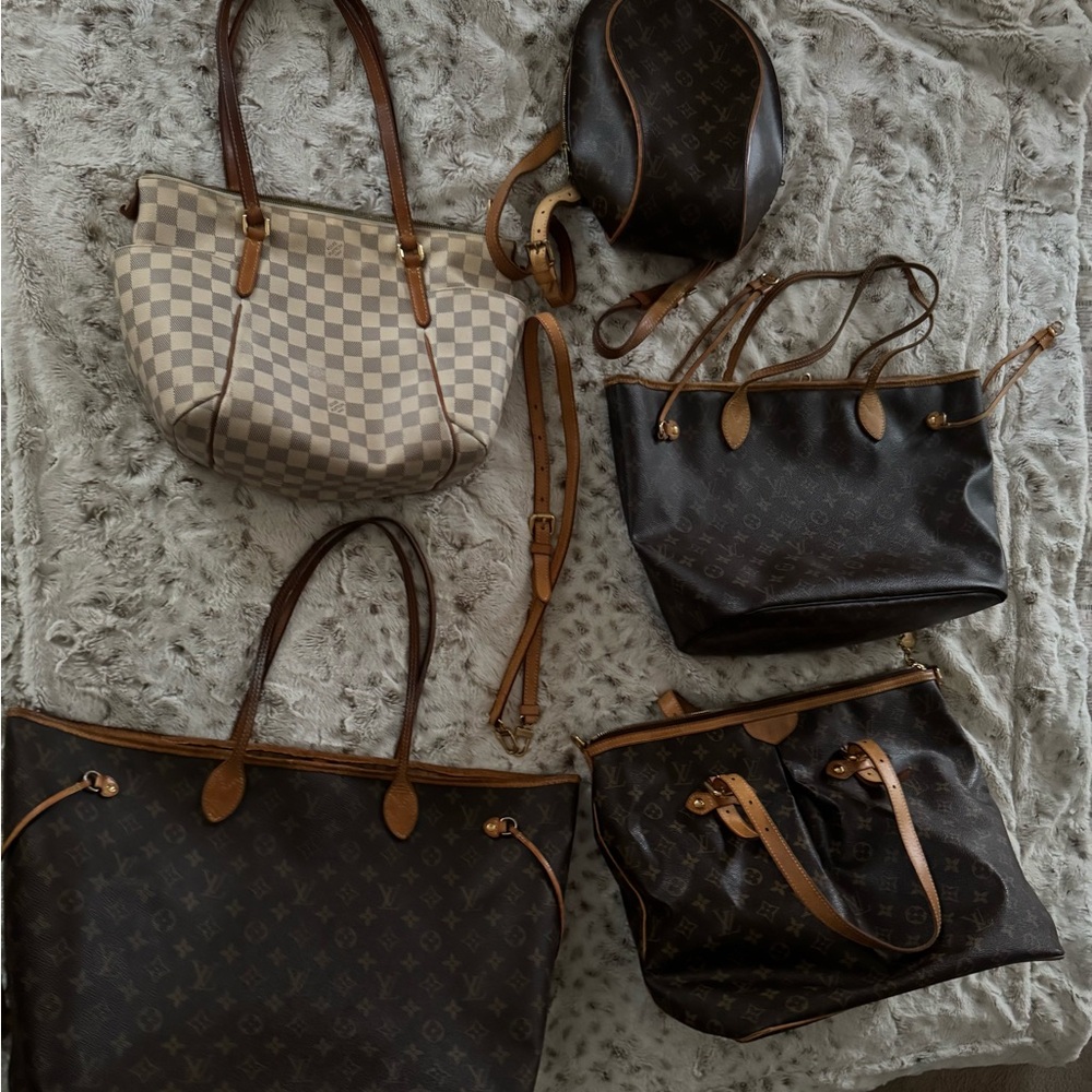 5 authentic Louis Vuitton bags